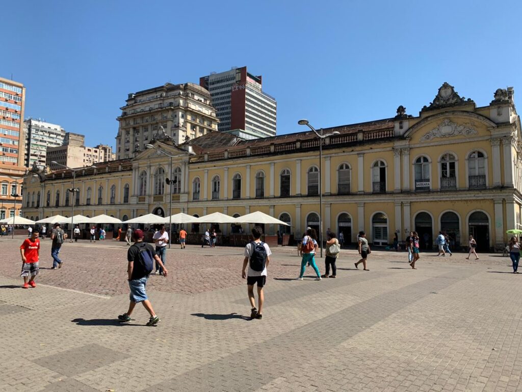 MERCADO PÚBLICO, CHIMARRÃO, CHURRASCO, XIS CORAÇÃO, MARGS: O QUE